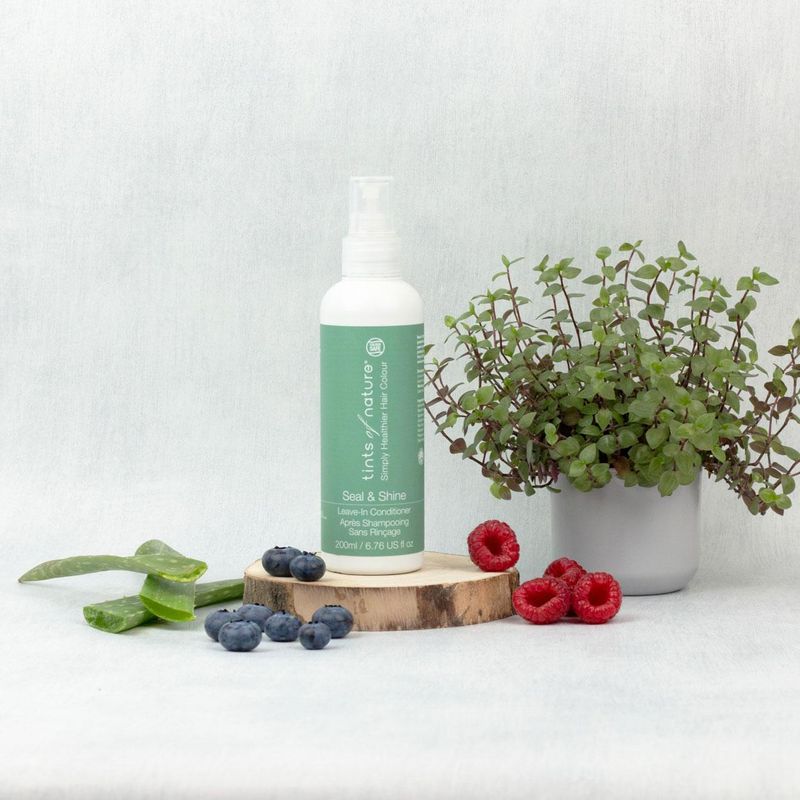 Tints of Nature Seal and Shine Leave-In Conditioner 200ml